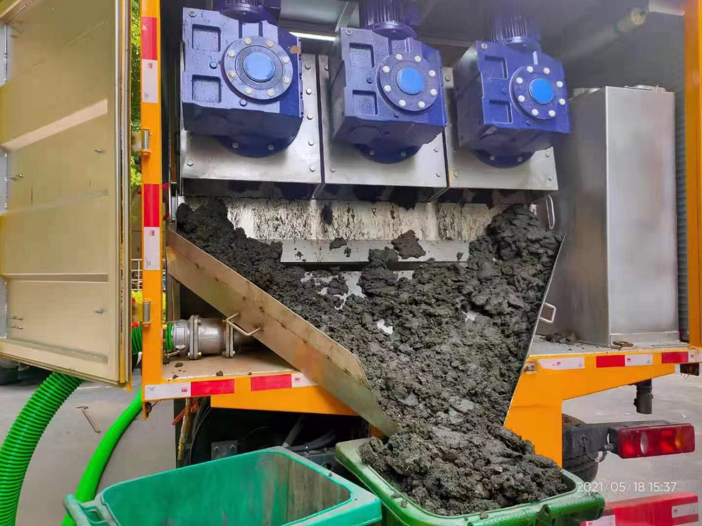 西充化粪池清掏城市维护站-泥浆净化干湿分离处理